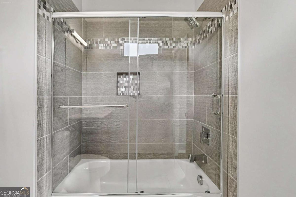 2175 Meadowcliff Drive Atlanta - Photo 31