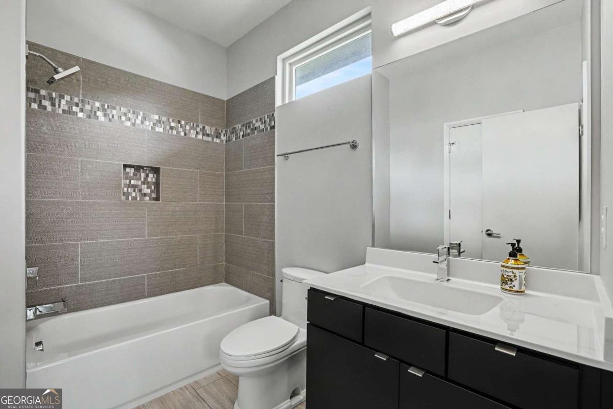 2175 Meadowcliff Drive Atlanta - Photo 33