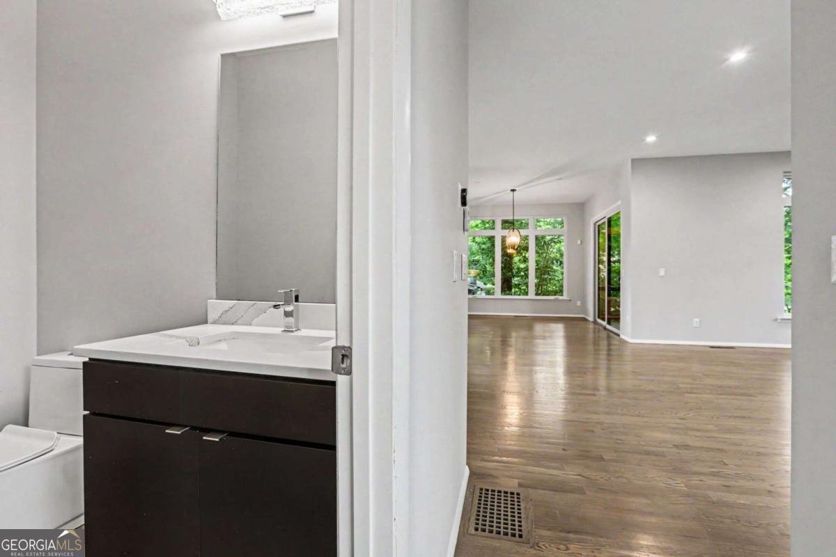 2175 Meadowcliff Drive Atlanta - Photo 41