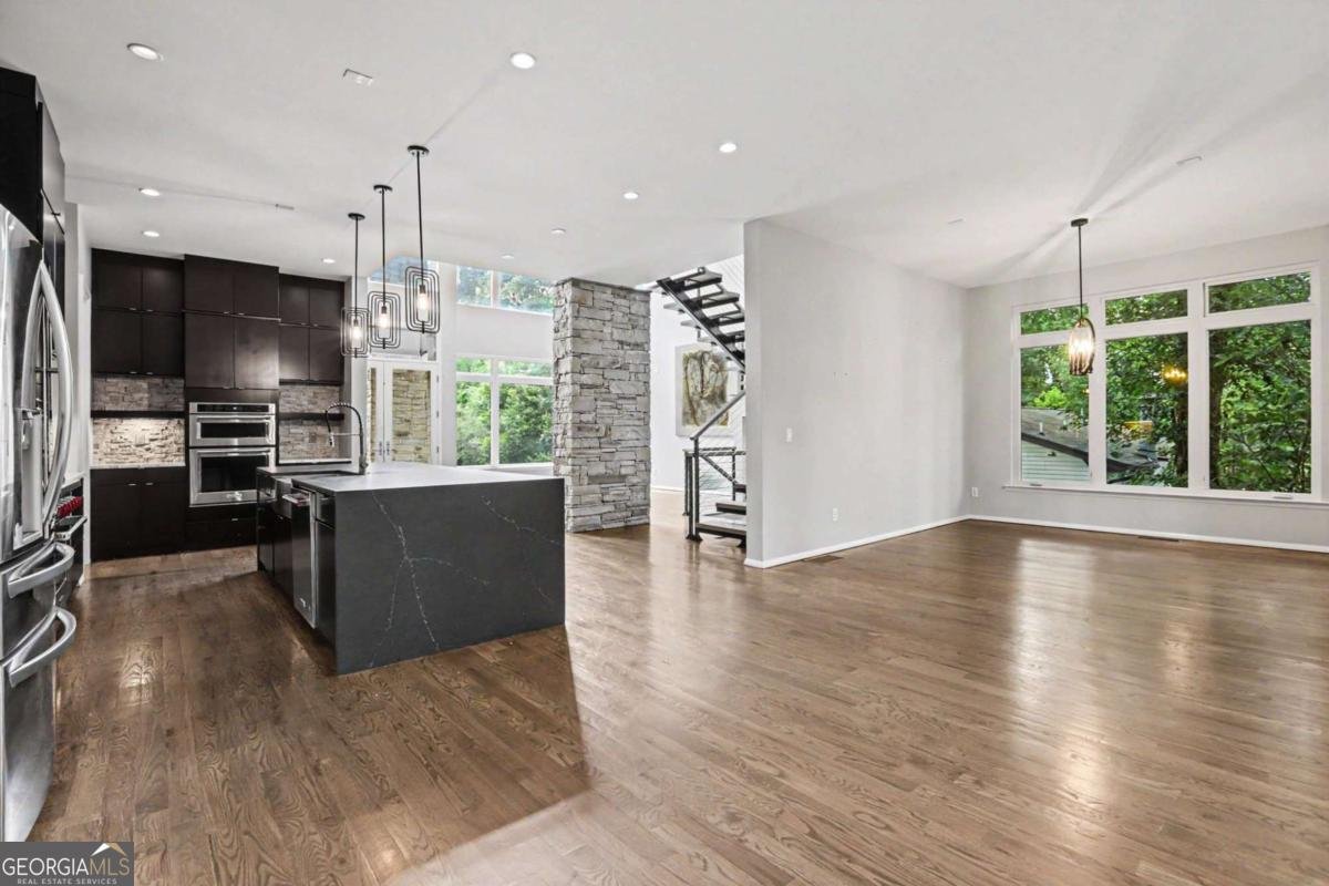 2175 Meadowcliff Drive Atlanta - Photo 9