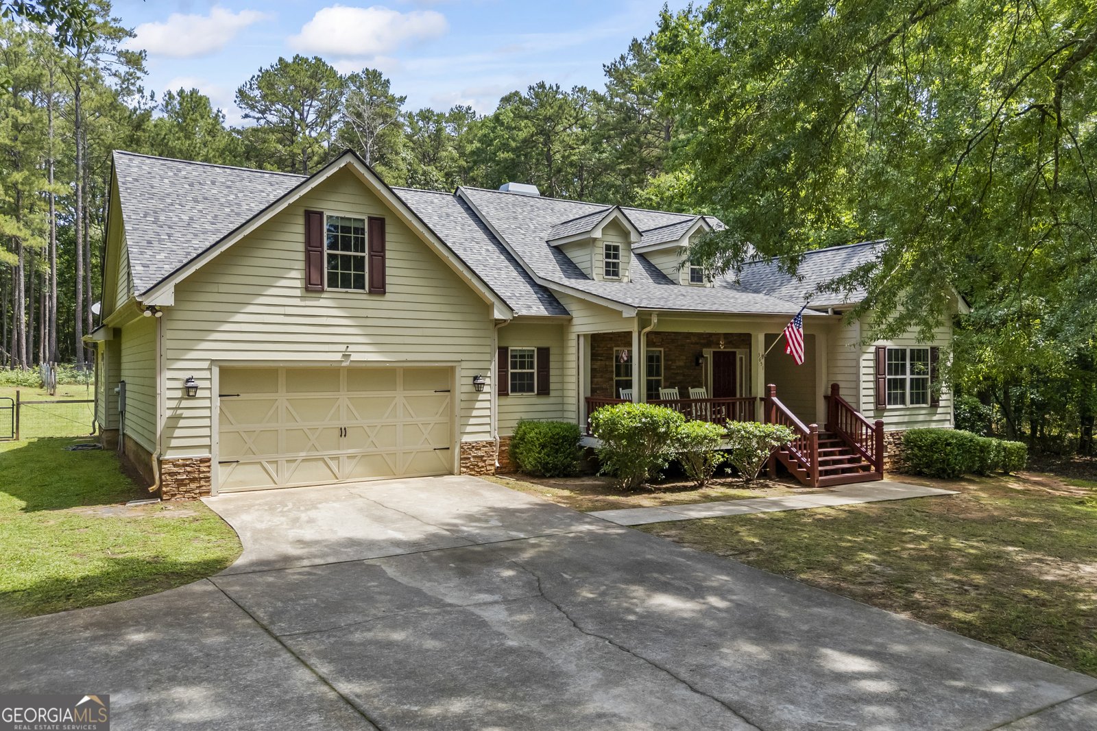 3651 Kraddle Creek Drive Covington - main photo