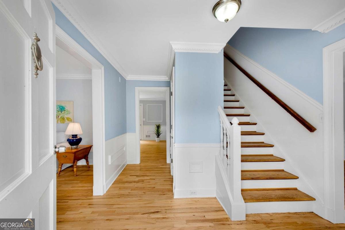 5197 Riverhill Road Marietta - main photo