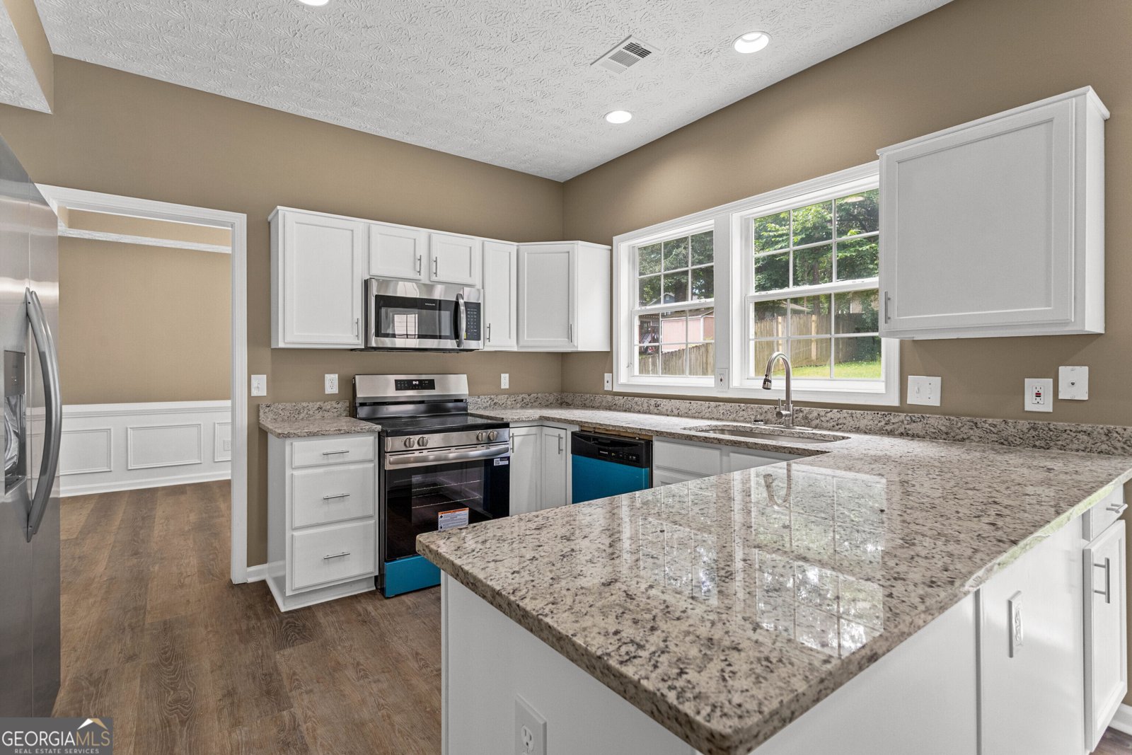 1869 Riverlanding Circle Lawrenceville - Photo 10