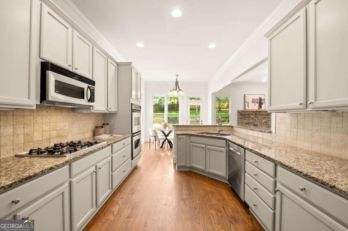 1584 Dresden Drive Brookhaven - Photo 17