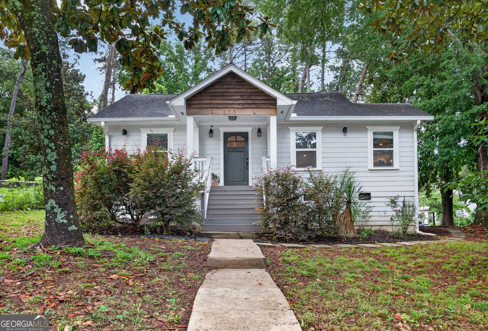 2001 Glenwood Avenue Atlanta - main photo