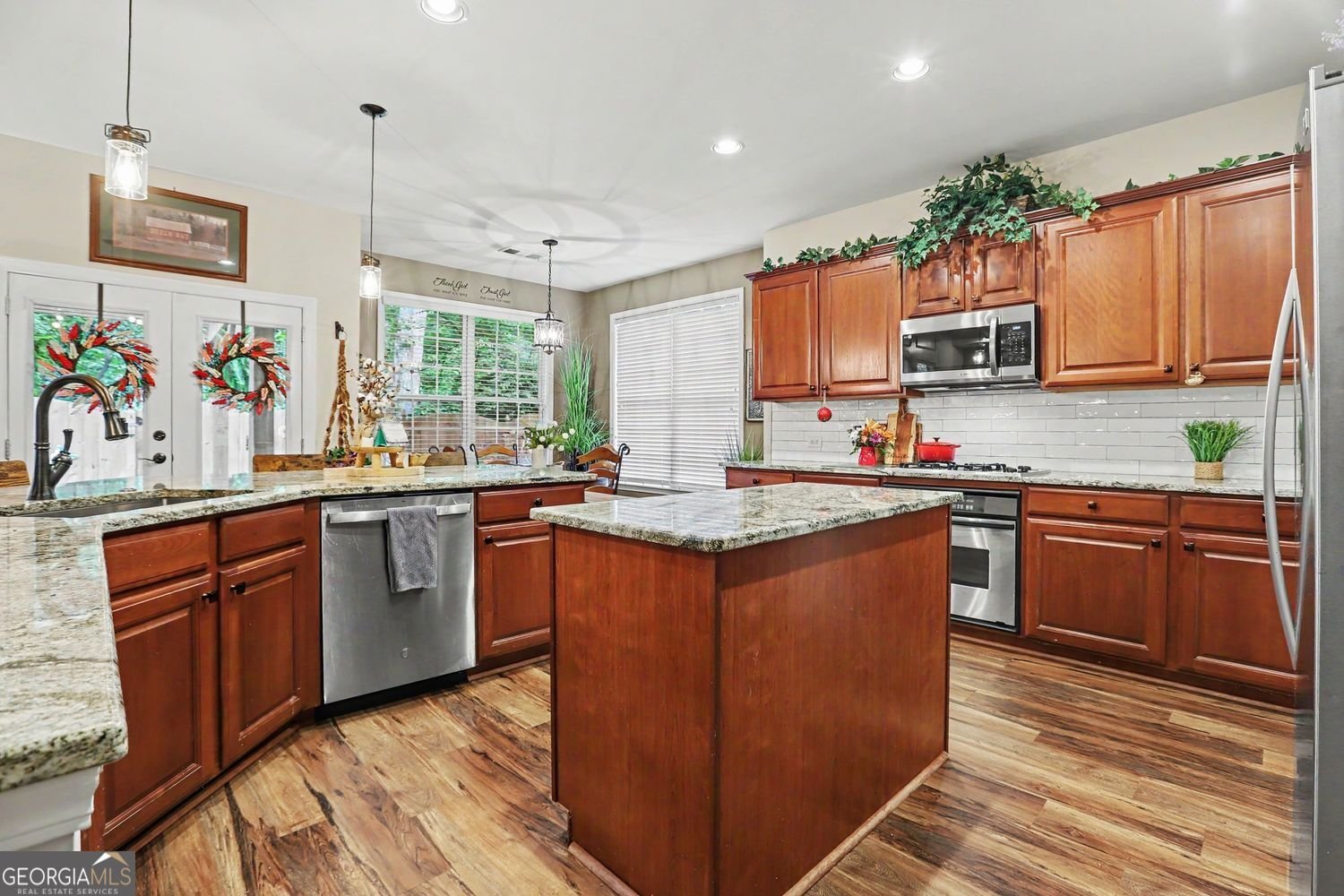 4067 Kingsley Park Court Peachtree Corners - Photo 10