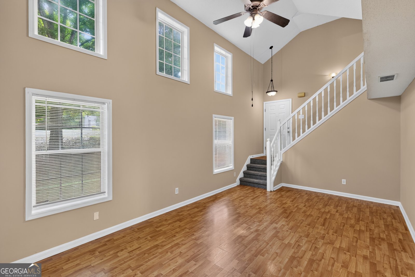 1024 Abercorn Way Douglasville - Photo 12