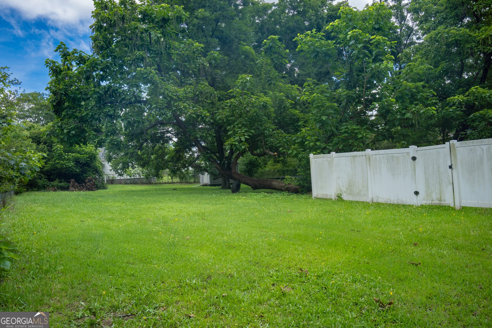 650 N 18th St Griffin - Photo 26