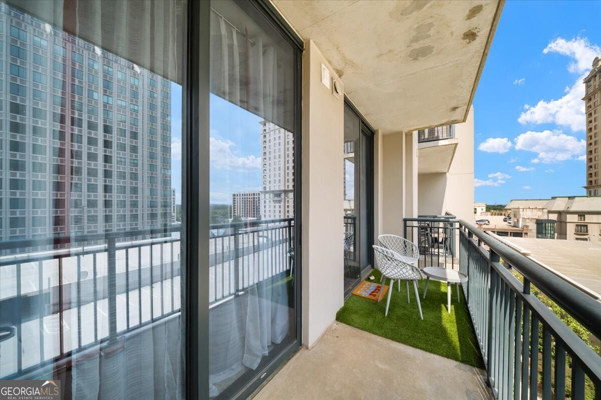3040 Peachtree Road Atlanta - Photo 17