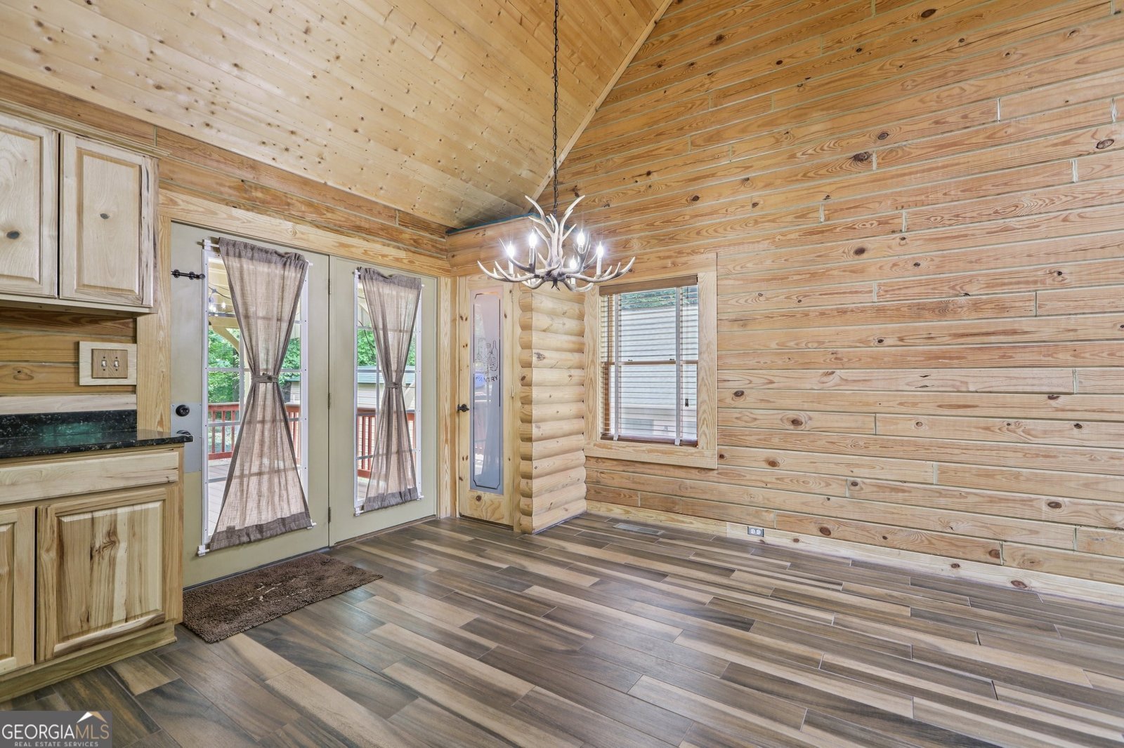 85 Edgewater Drive Griffin - Photo 13