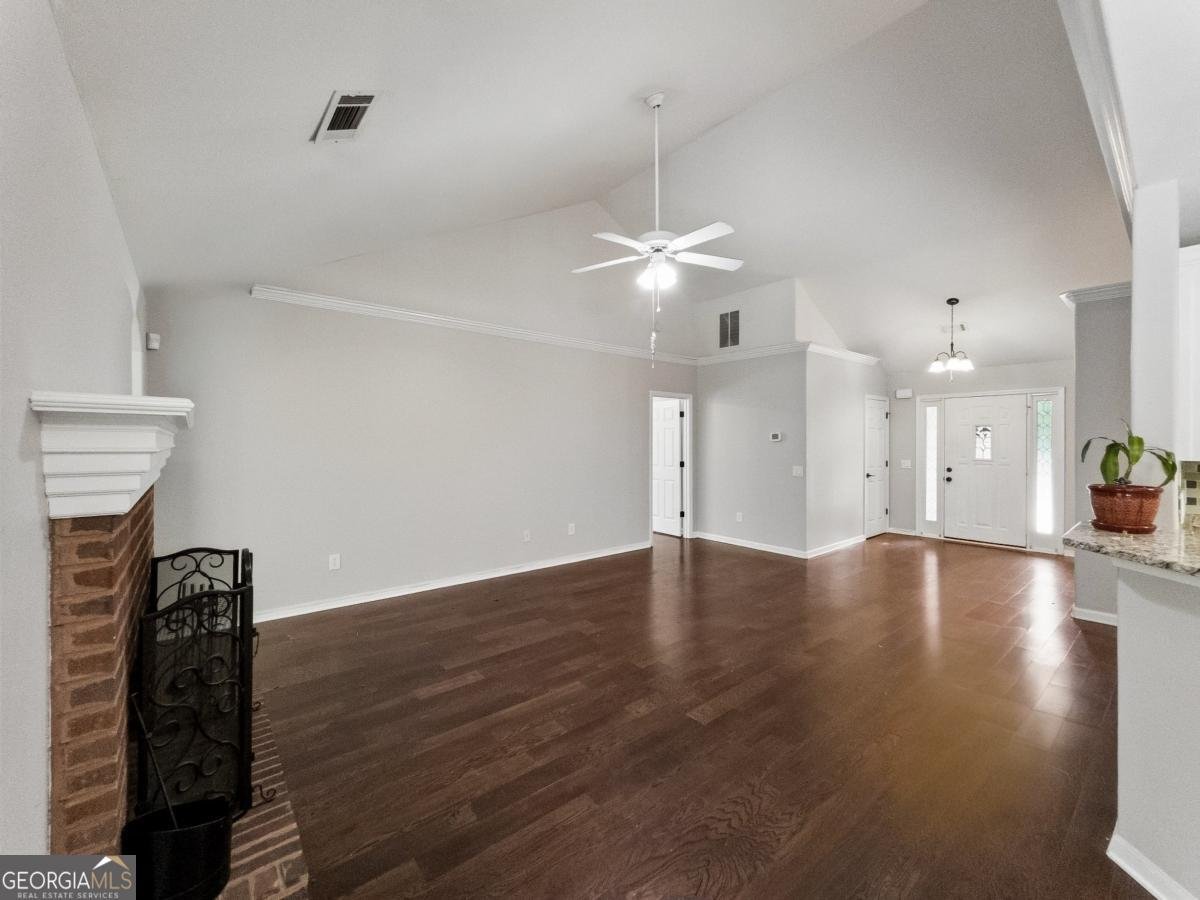 210 Lexington Circle Athens - Photo 12