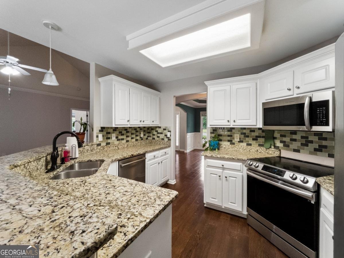 210 Lexington Circle Athens - Photo 18
