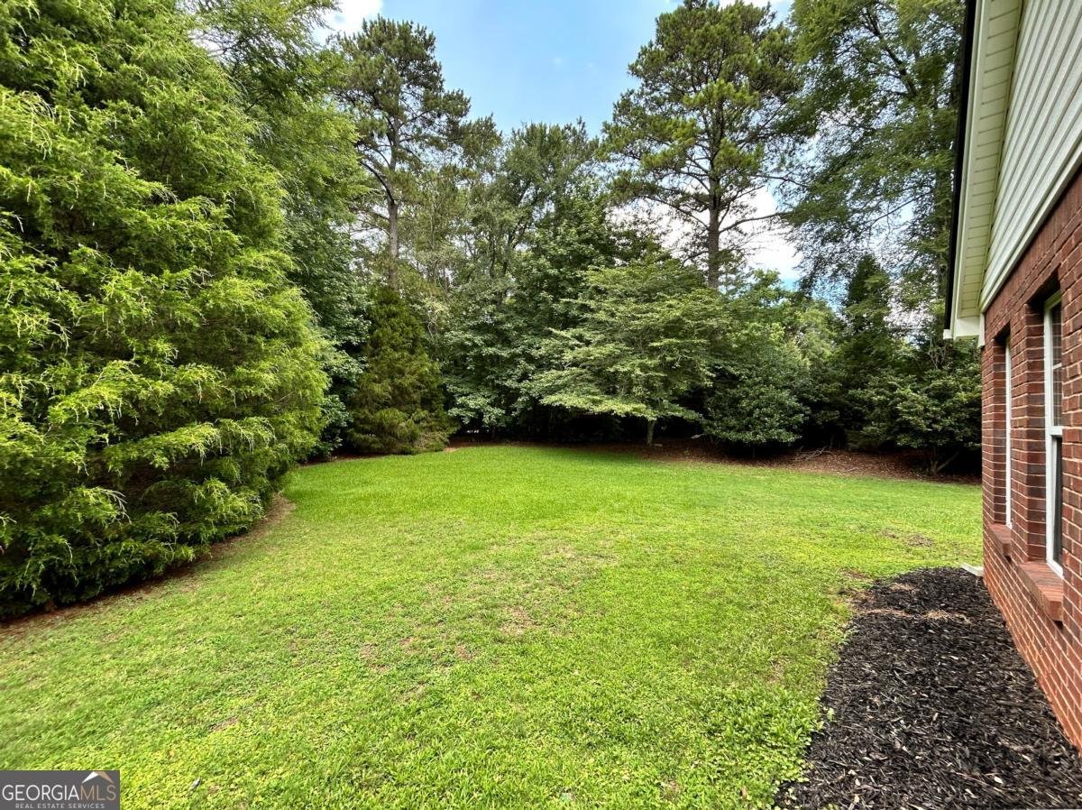 210 Lexington Circle Athens - Photo 32