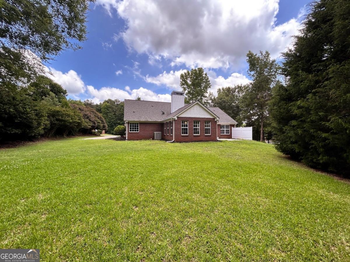 210 Lexington Circle Athens - Photo 33