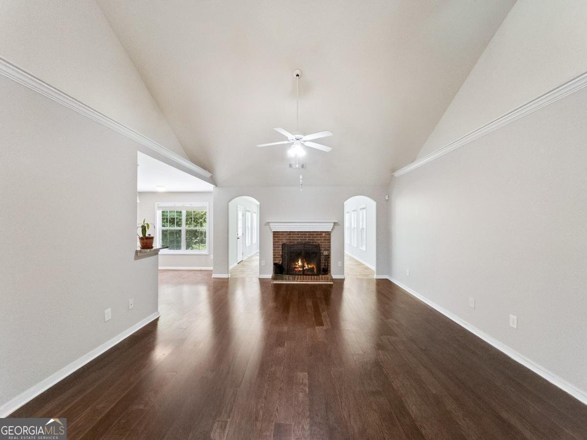 210 Lexington Circle Athens - Photo 9