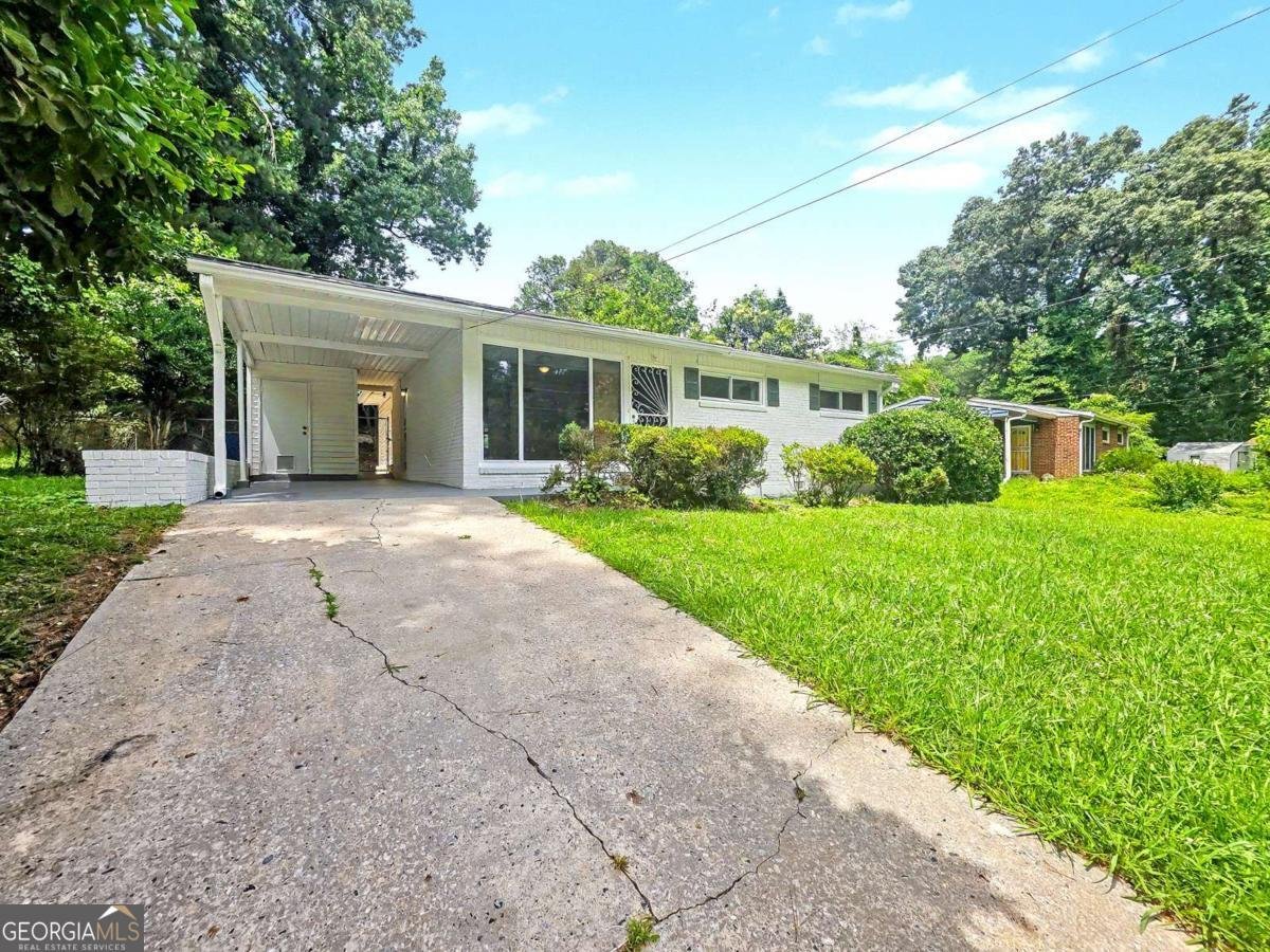 2559 Dale Creek Drive Atlanta - Photo 6