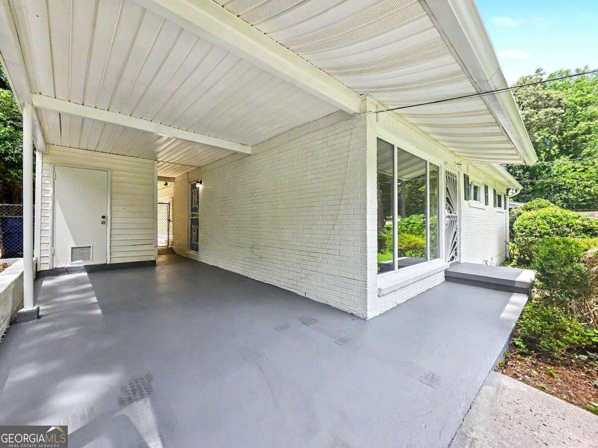 2559 Dale Creek Drive Atlanta - Photo 7
