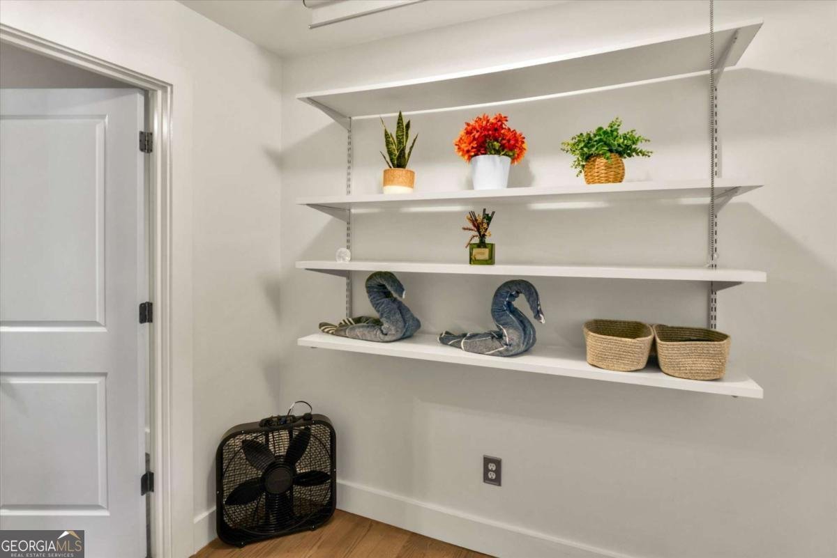 2023 Oakview Road Atlanta - Photo 16