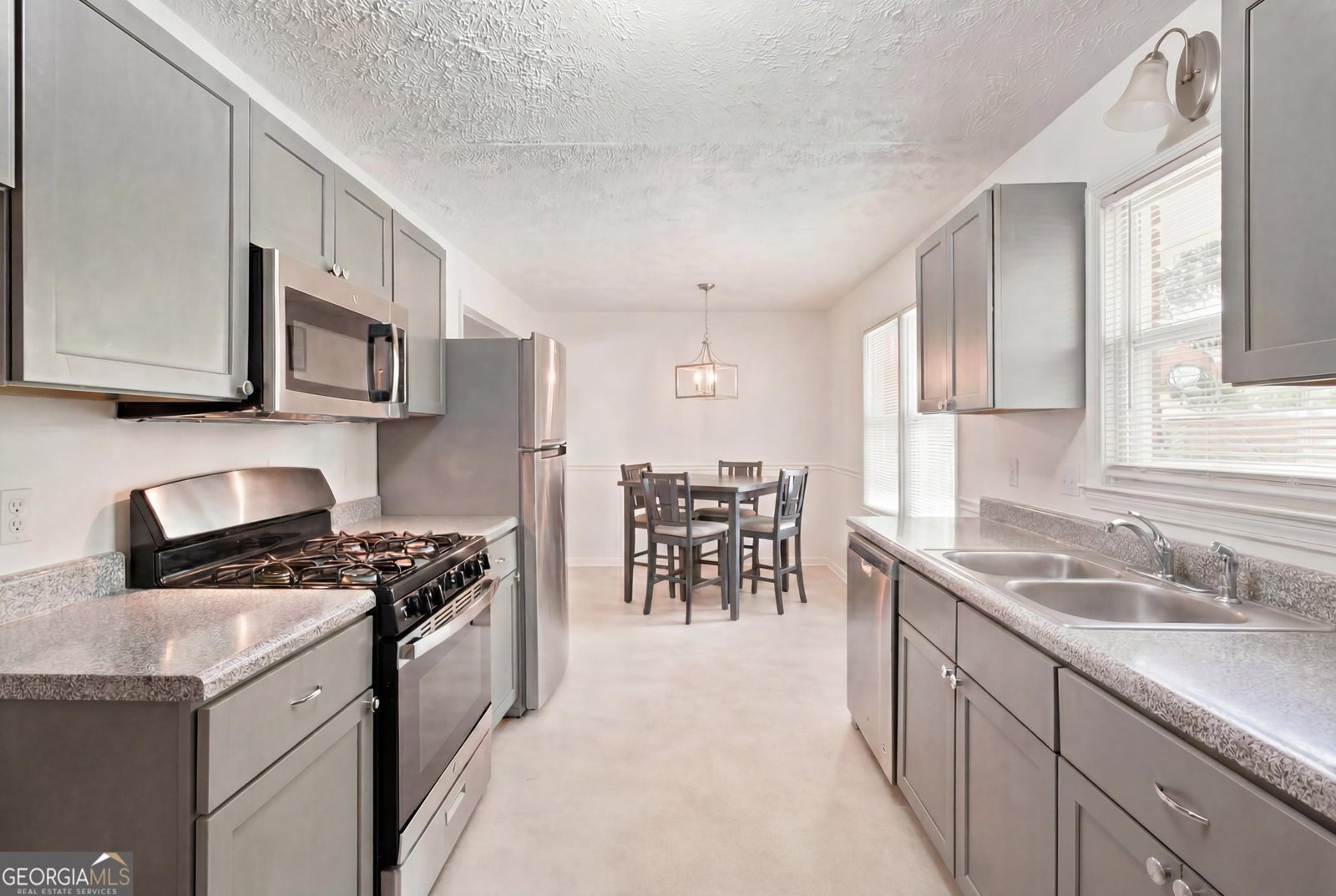 8365 Dewayne Lane Jonesboro - Photo 10