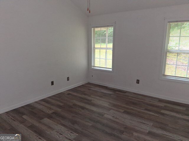 300 Lakeside Drive Covington - Photo 13
