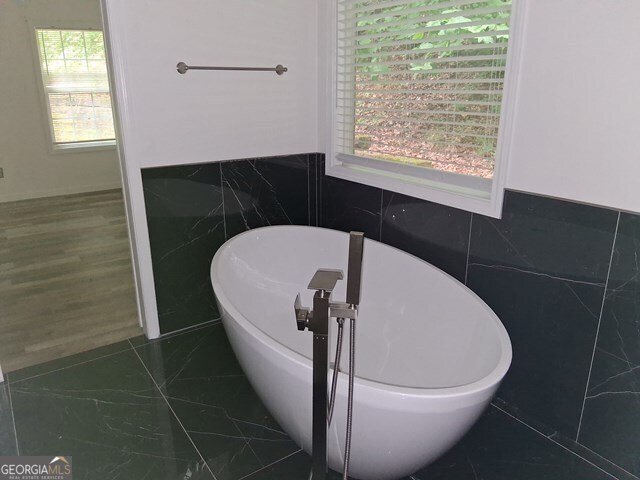 300 Lakeside Drive Covington - Photo 18
