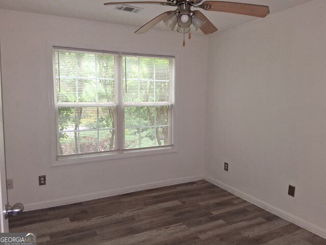 300 Lakeside Drive Covington - Photo 28