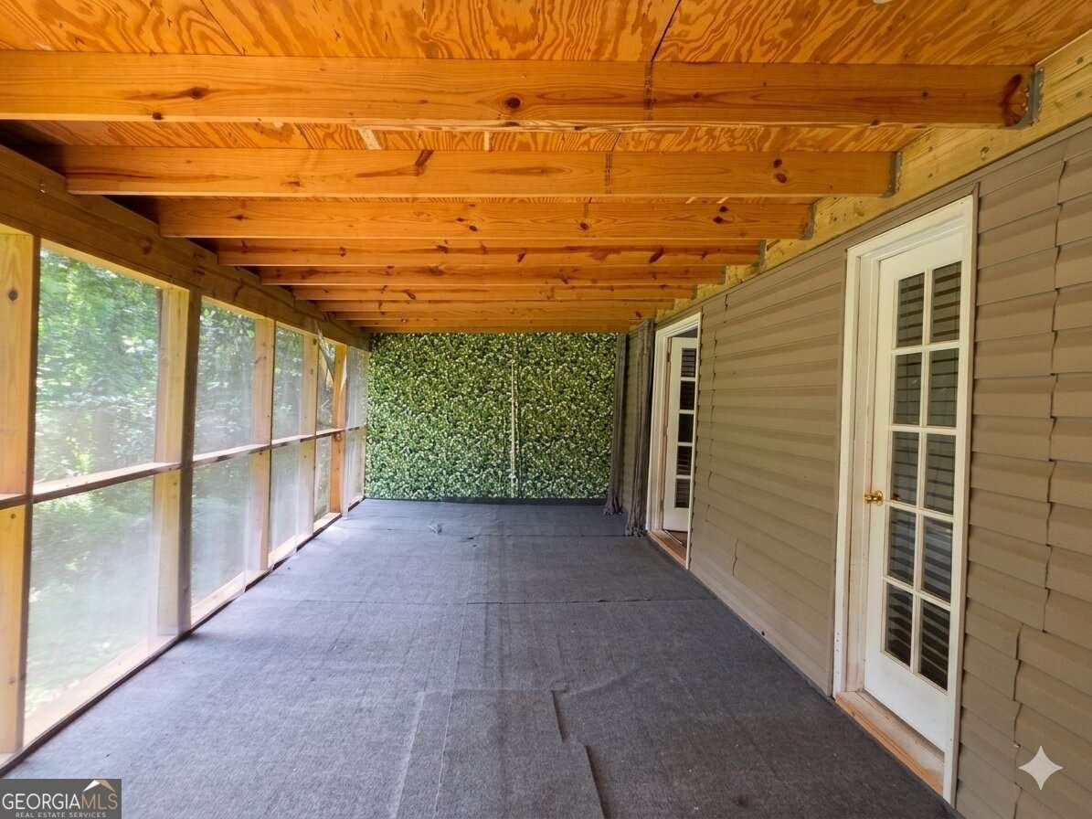 1637 Cecilia Drive Atlanta - Photo 17