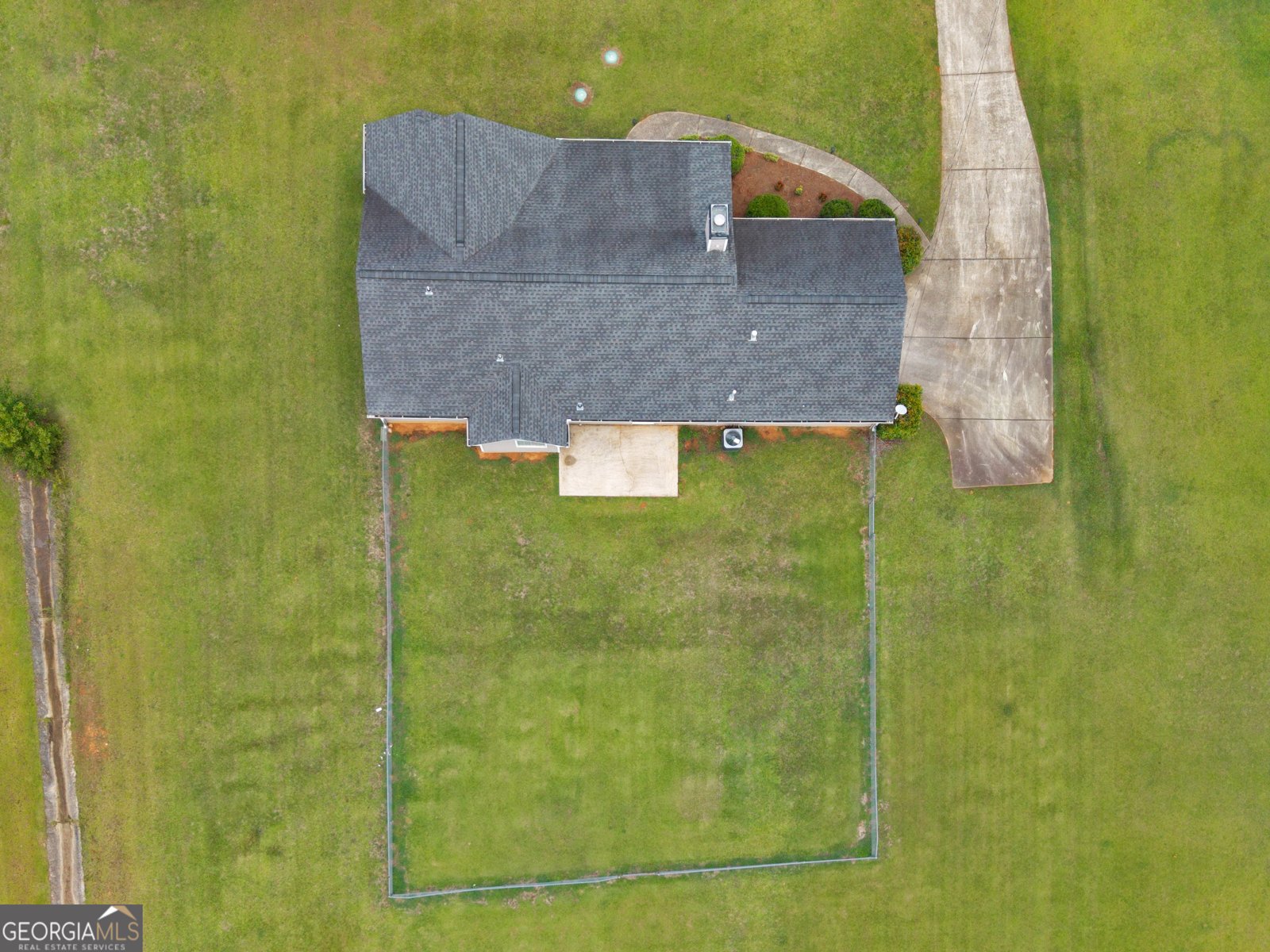 110 Country Meadows Court McDonough - Photo 34