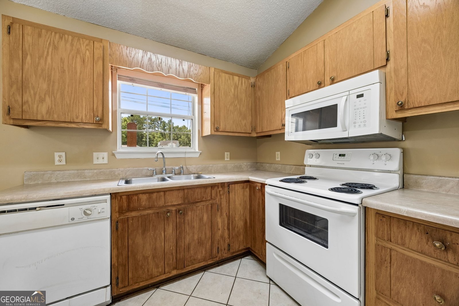 103 Almond Circle Kingsland - Photo 10