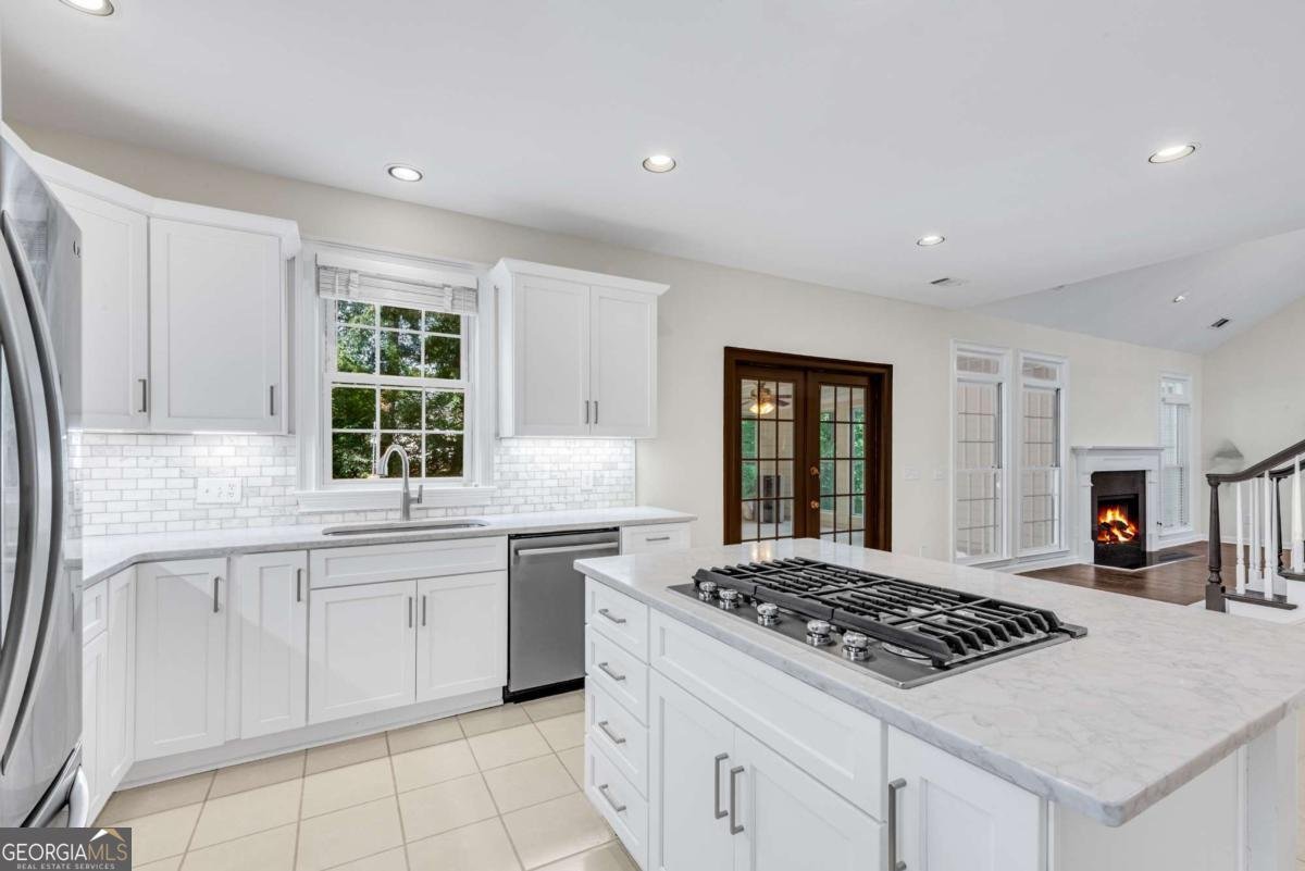 6105 Poplar Spring Drive Peachtree Corners - Photo 12
