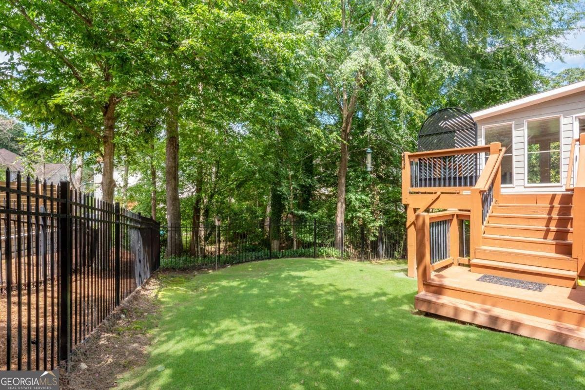6105 Poplar Spring Drive Peachtree Corners - Photo 36
