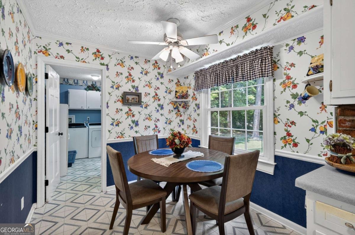 2868 Hickory Lane Snellville - Photo 13