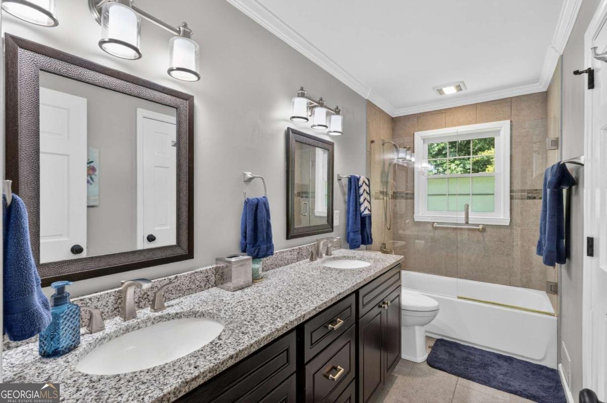 2868 Hickory Lane Snellville - Photo 19