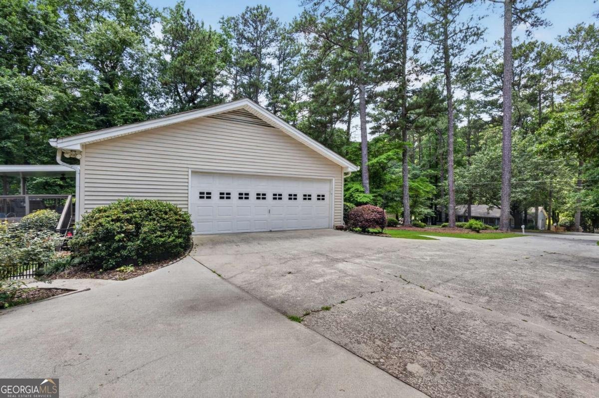 2868 Hickory Lane Snellville - Photo 31