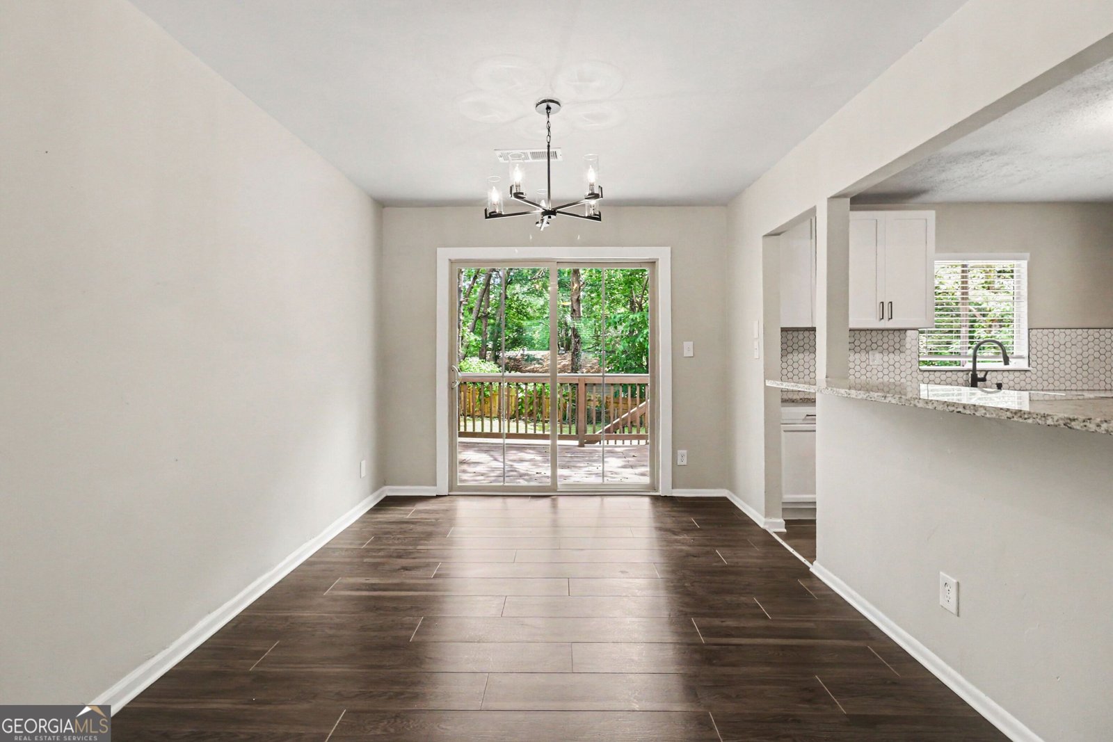 8154 Tudor Drive Jonesboro - Photo 12