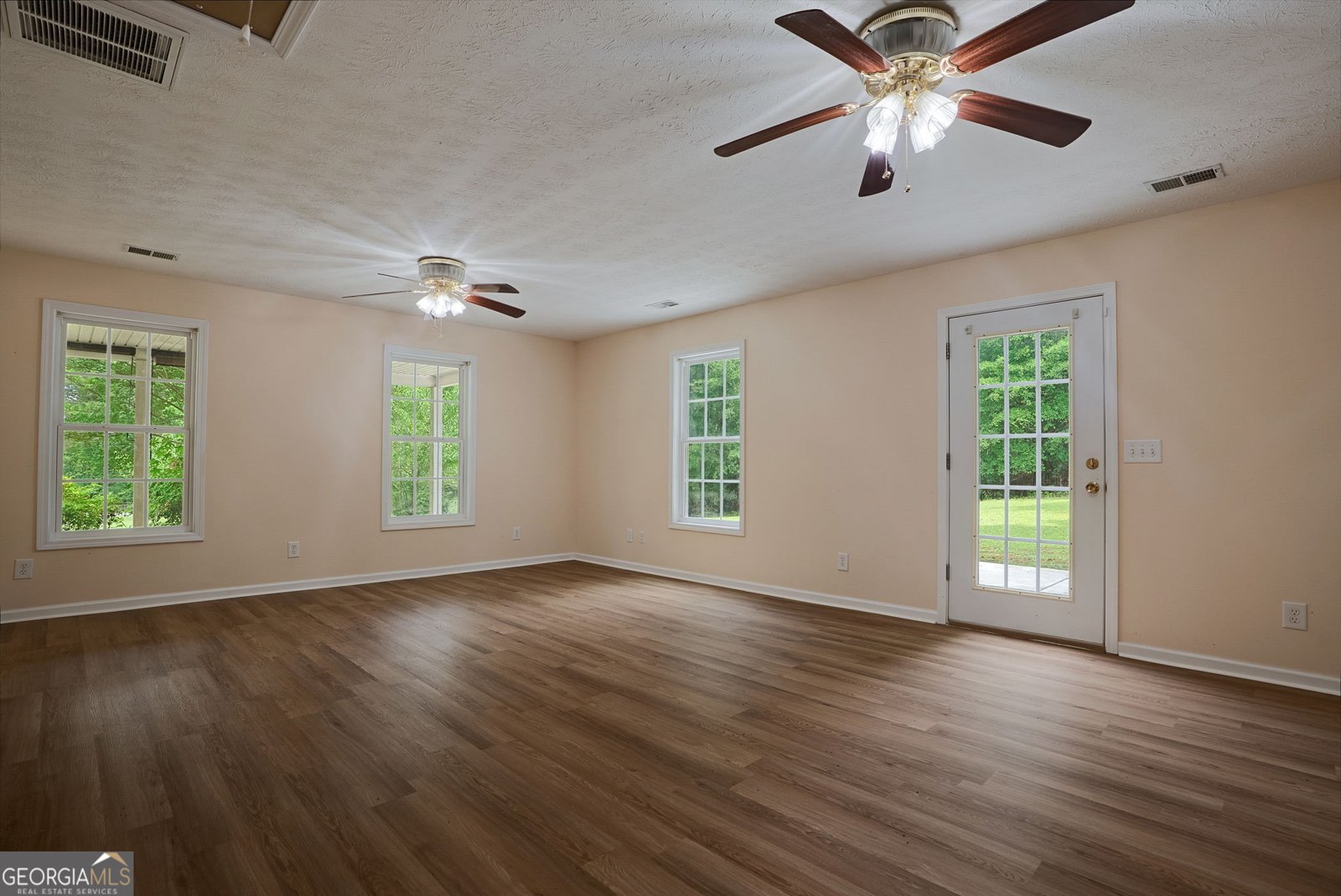 142 Mountain View Road Lavonia - Photo 6