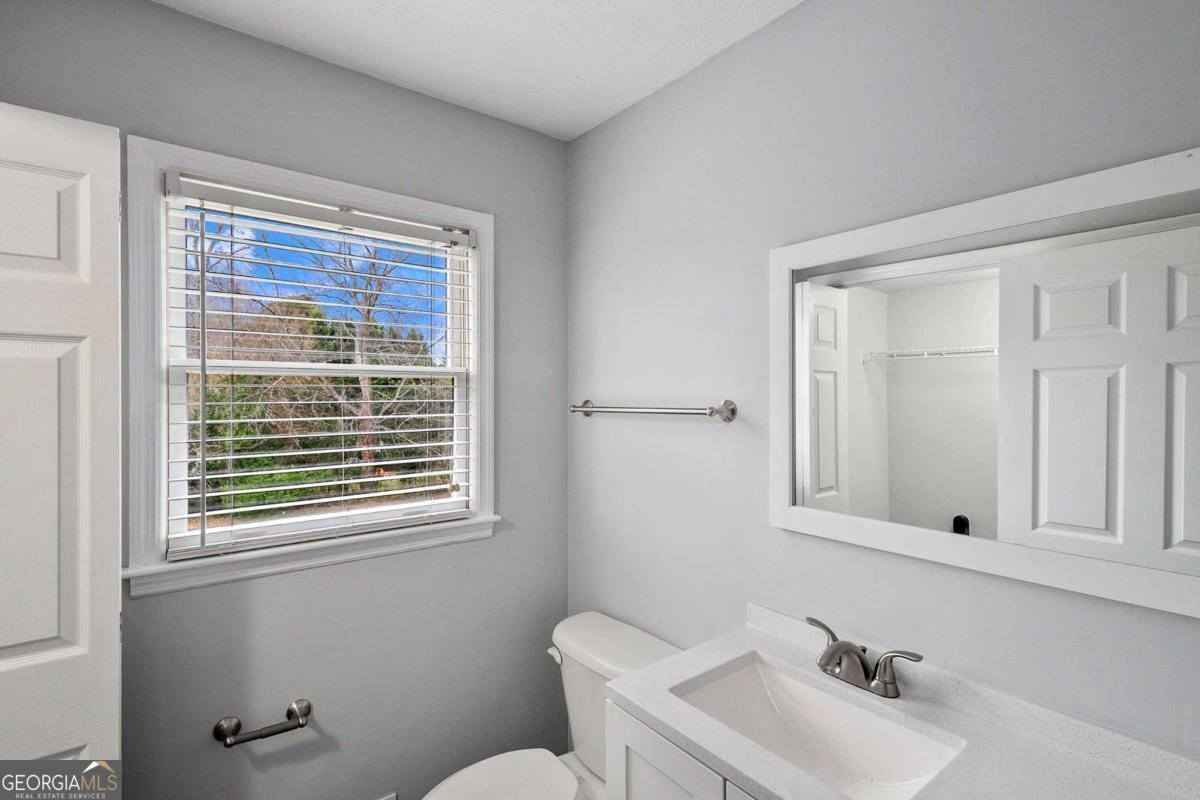 2037 Englewood Way Snellville - Photo 9