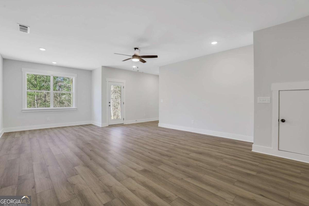 7048 Manchester Drive Flowery Branch - Photo 45