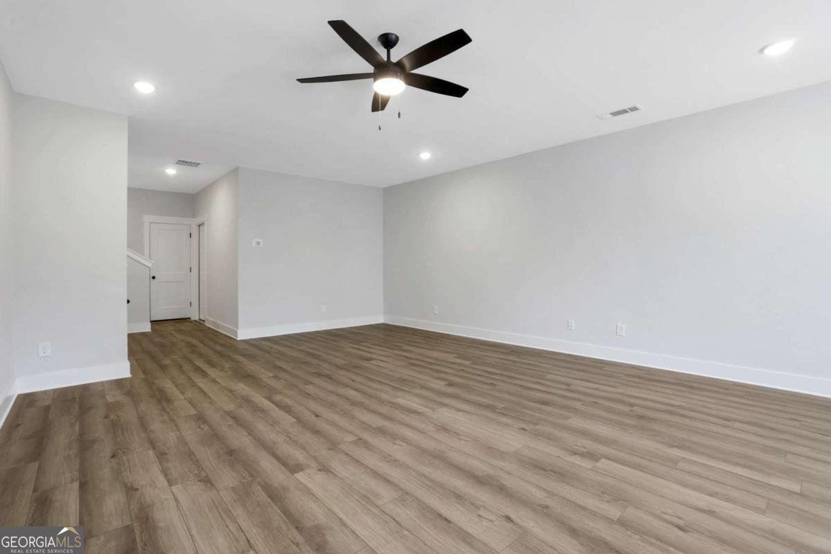 7048 Manchester Drive Flowery Branch - Photo 47