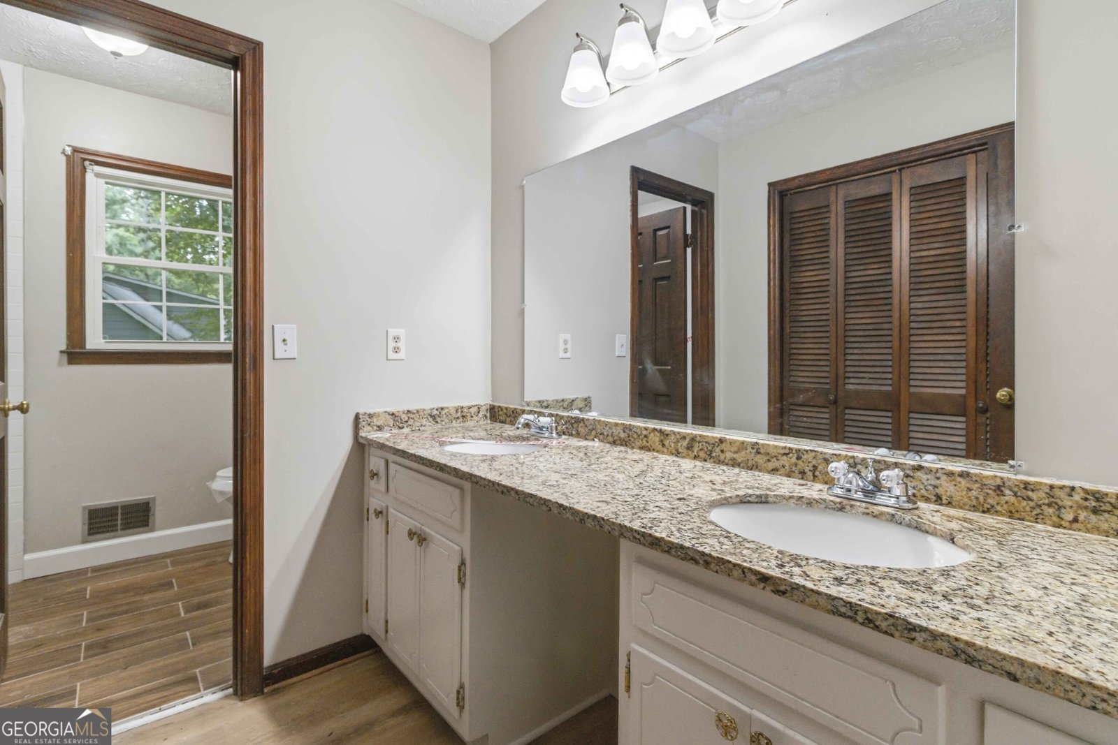 420 Creekview Court Marietta - Photo 16