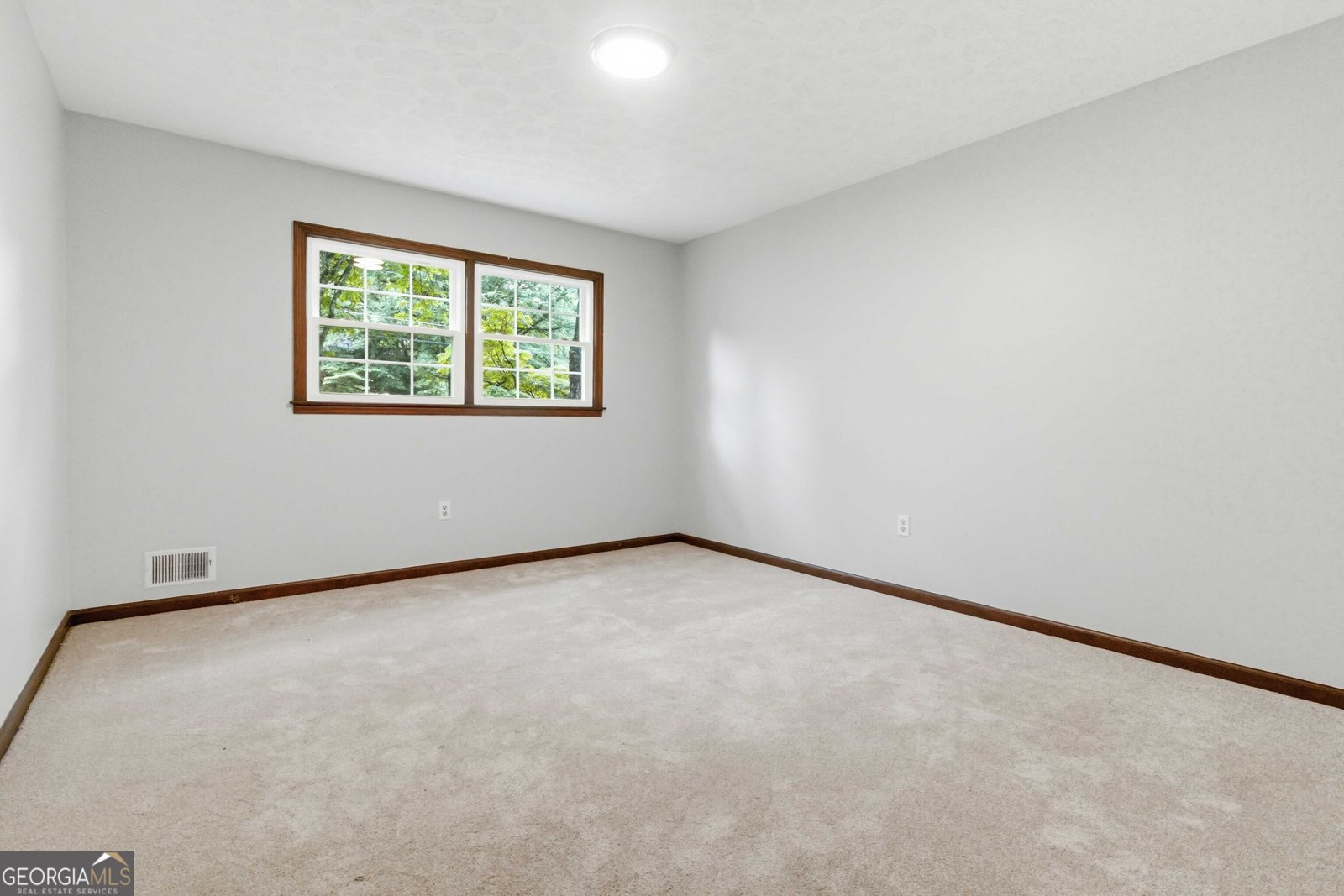 420 Creekview Court Marietta - Photo 17