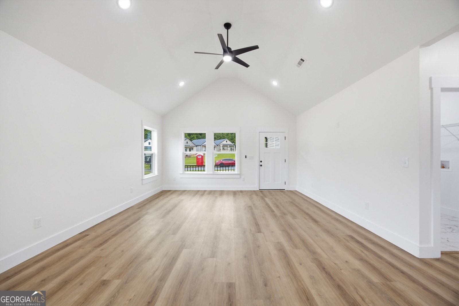 126 Washington Street Dalton - Photo 8