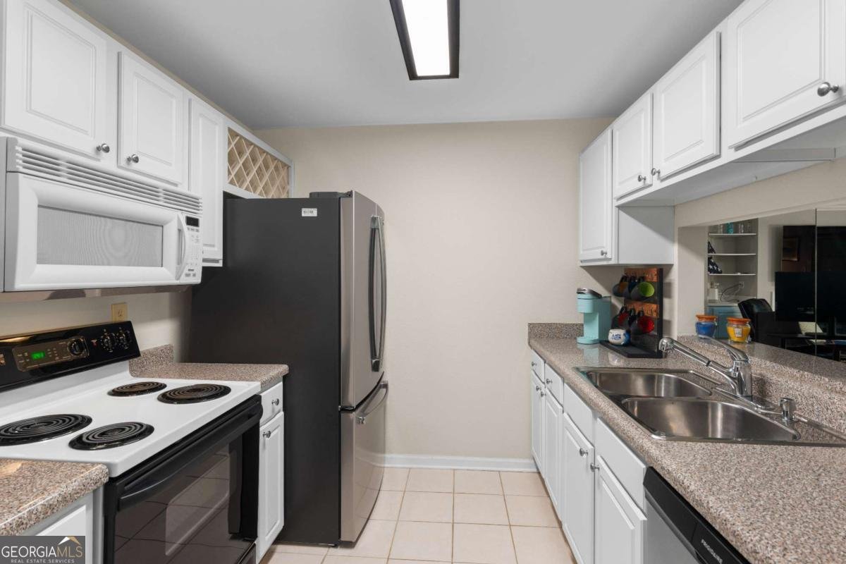 3655 Habersham Road Atlanta - Photo 15