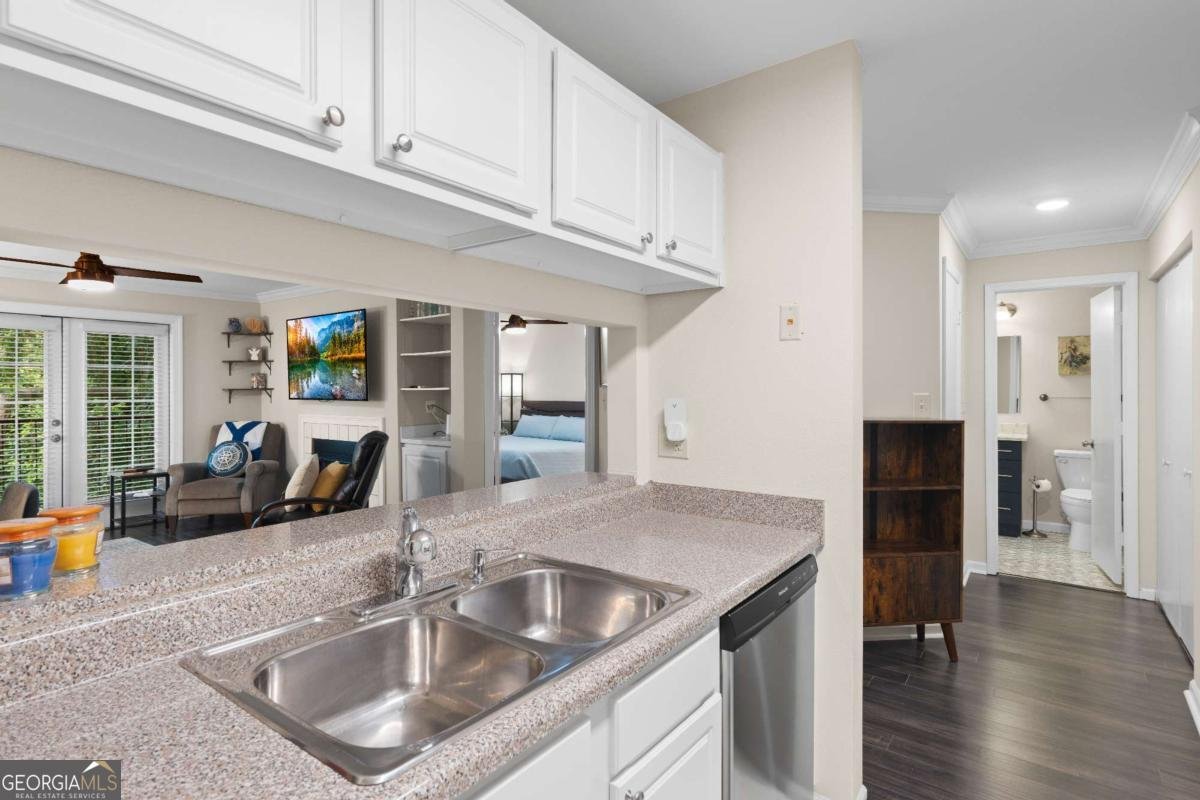 3655 Habersham Road Atlanta - Photo 16