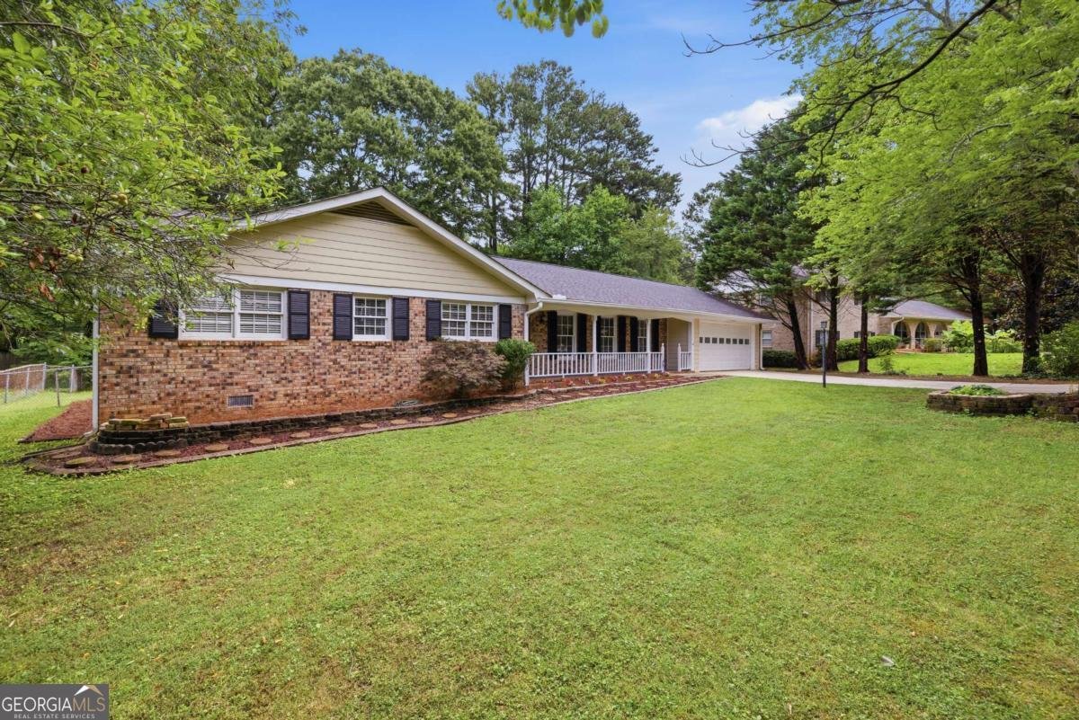 3972 Saint Marks Court Tucker - Photo 33