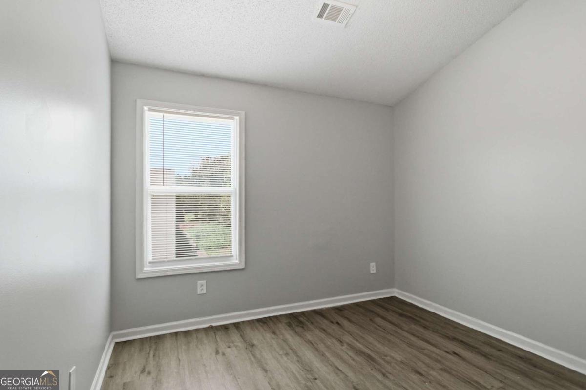 8569 Thomas Road Riverdale - Photo 19