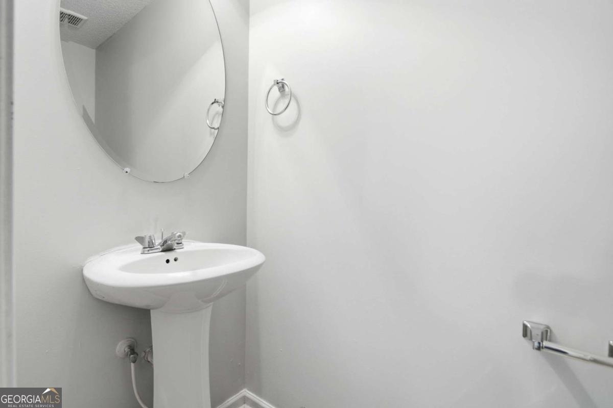 8569 Thomas Road Riverdale - Photo 21