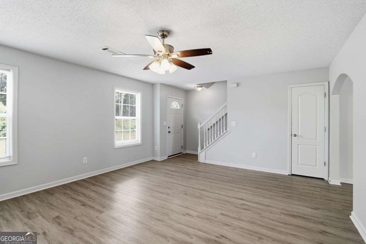 8569 Thomas Road Riverdale - Photo 9
