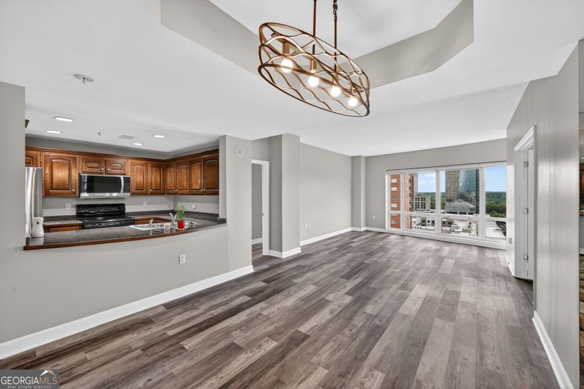 3475 Oak Valley Road Atlanta - main photo