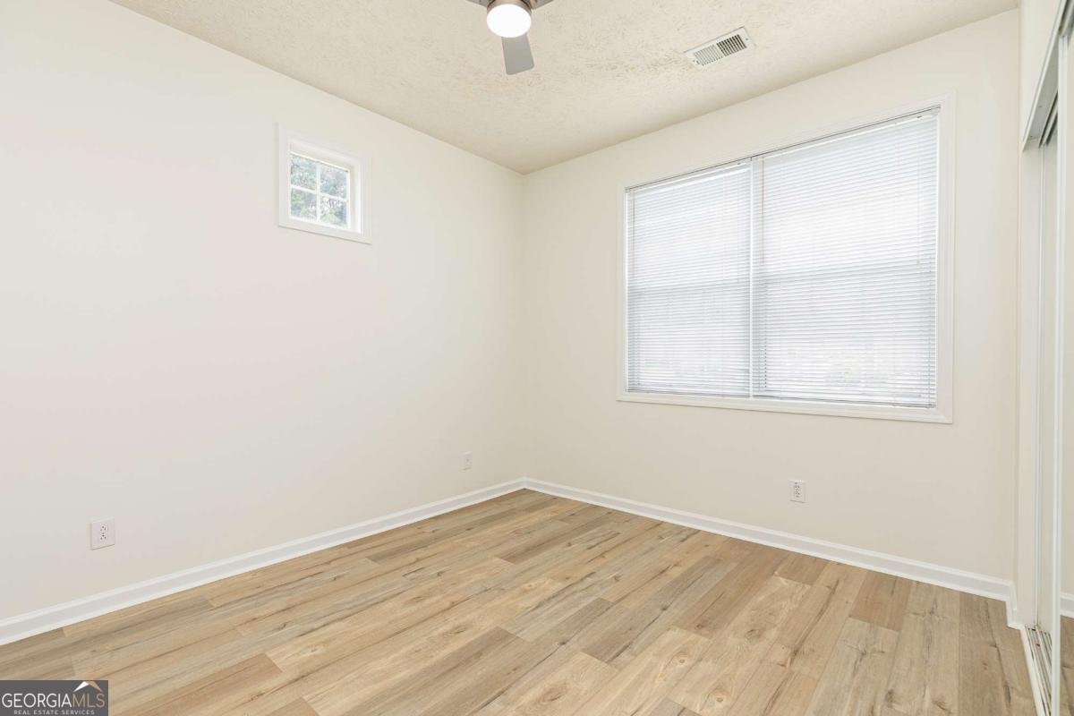707 Bedford Court Woodstock - Photo 23